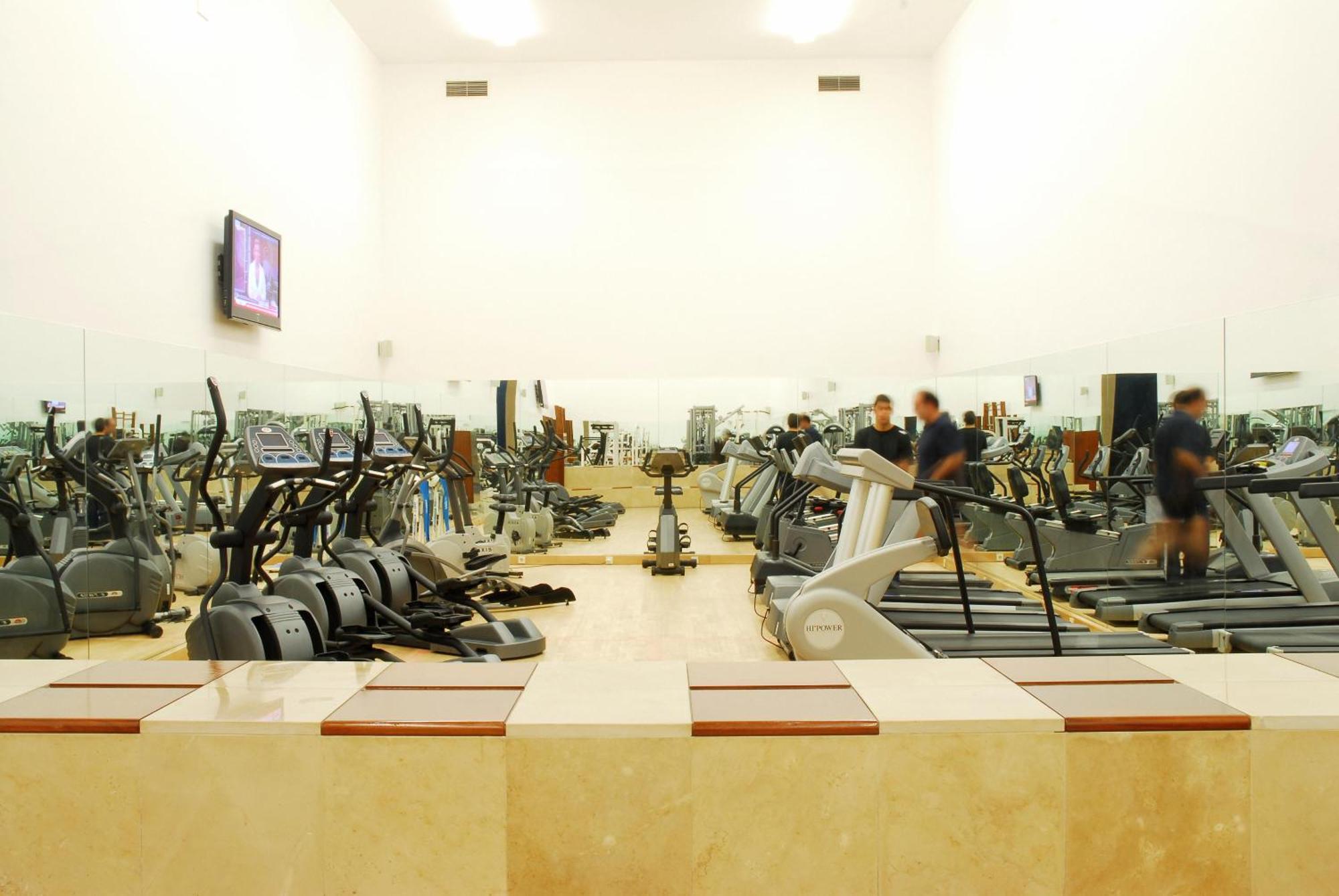 Hotel De Guimaraes Business & Spa Екстериор снимка