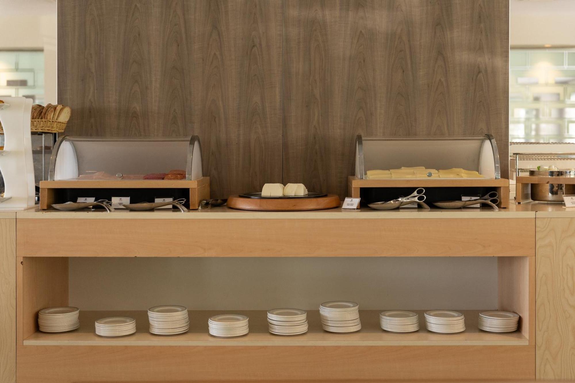 Hotel De Guimaraes Business & Spa Екстериор снимка