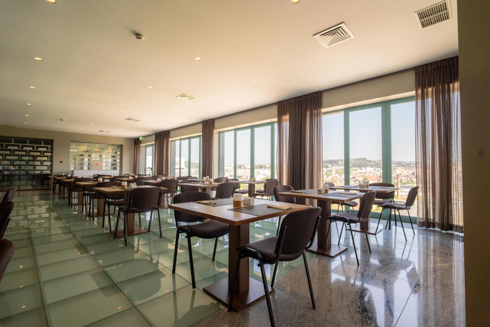 Hotel De Guimaraes Business & Spa Екстериор снимка