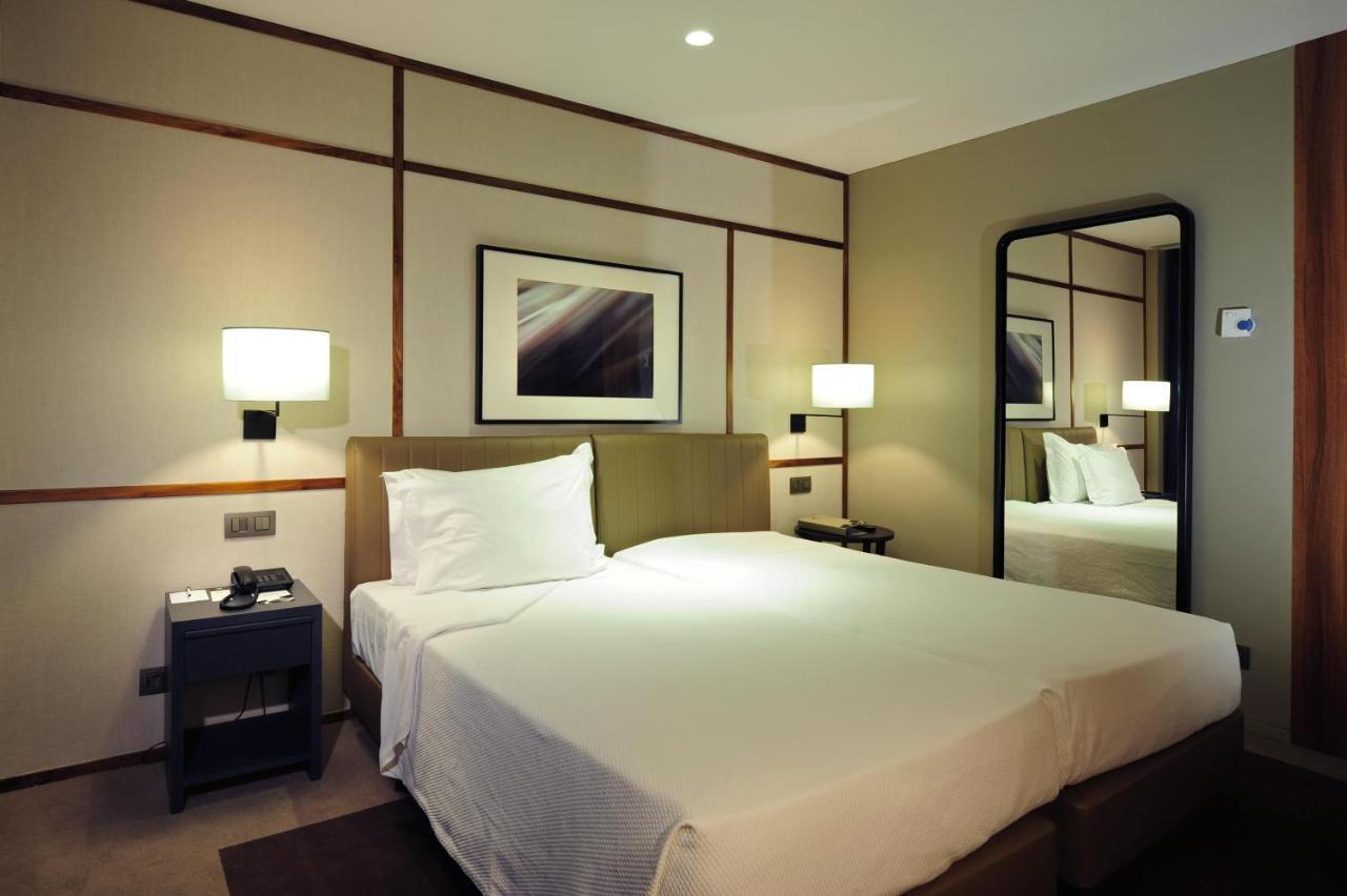 Hotel De Guimaraes Business & Spa Стая снимка